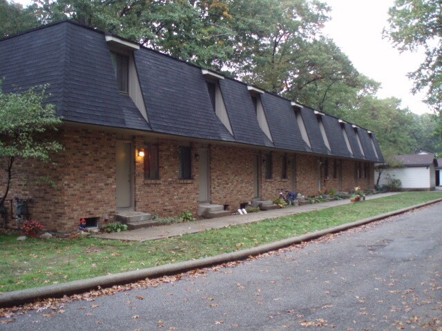 Primary Photo - 529 Douglas Ave