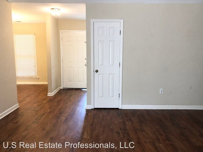 Building Photo - 3 br, 2 bath House - 77 Red Fox Drive