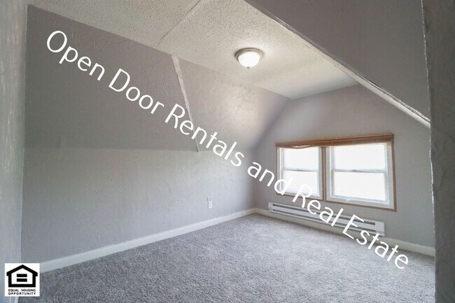 Foto del edificio - 109 S State St