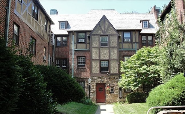 Building Photo - Argyle Court