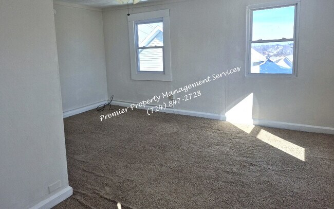 Foto del edificio - 407 Morton Ave