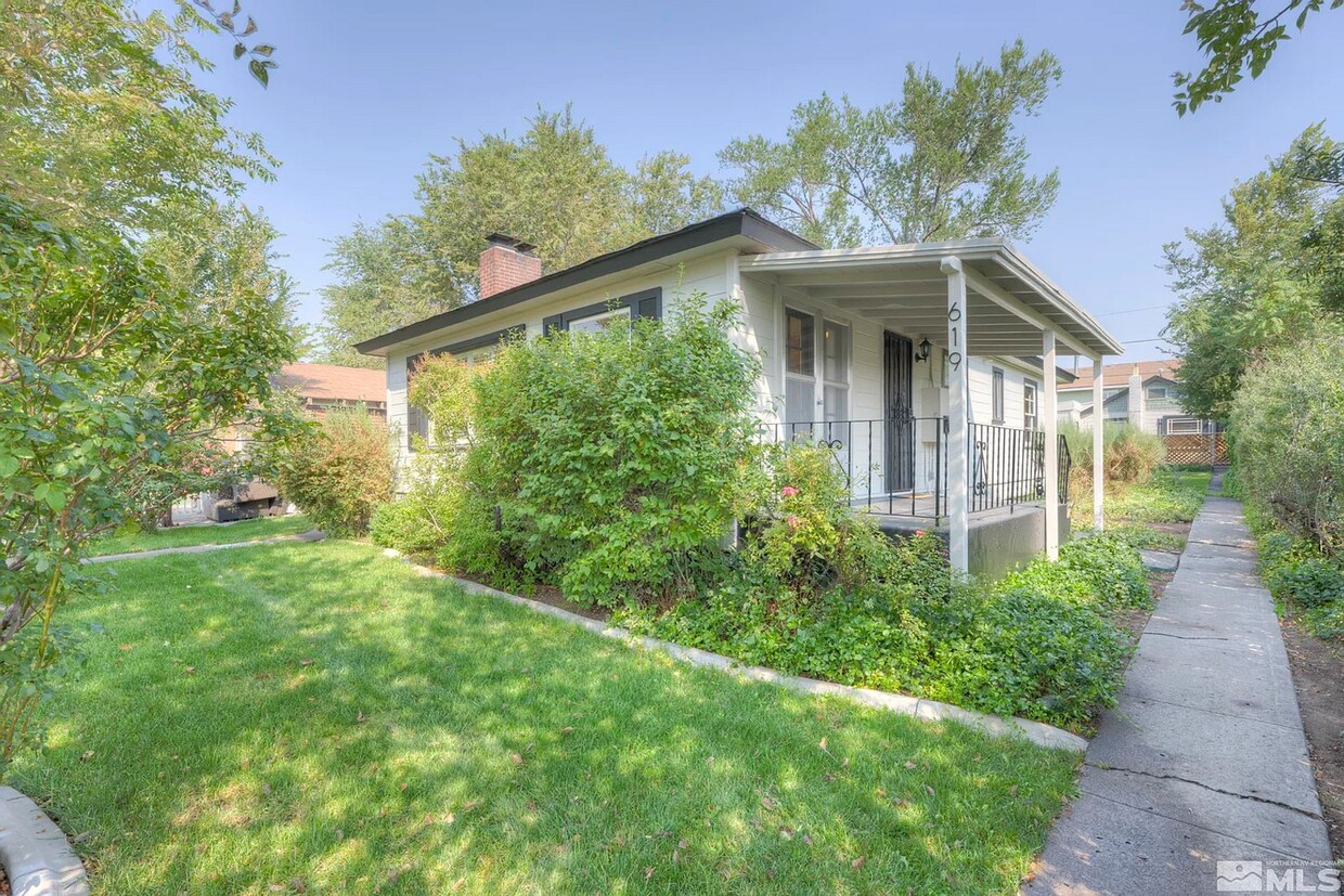619 Thoma St, Reno, NV 89502 House Rental in Reno, NV