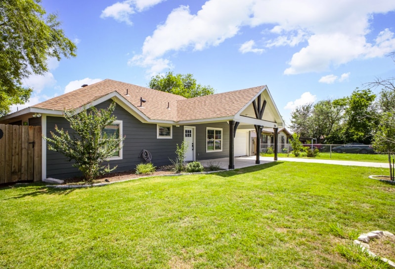 Primary Photo - 350 Rasa Dr