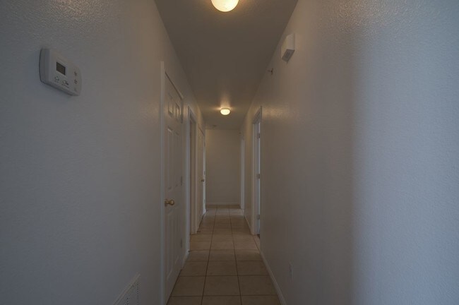 Building Photo - 3146 Douglas Fir 3BR/2BA Fourplex
