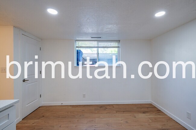 Foto del edificio - 2590 S 800 E