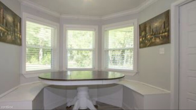 Foto del edificio - 3 br, 3 bath House - 334 Cole Road