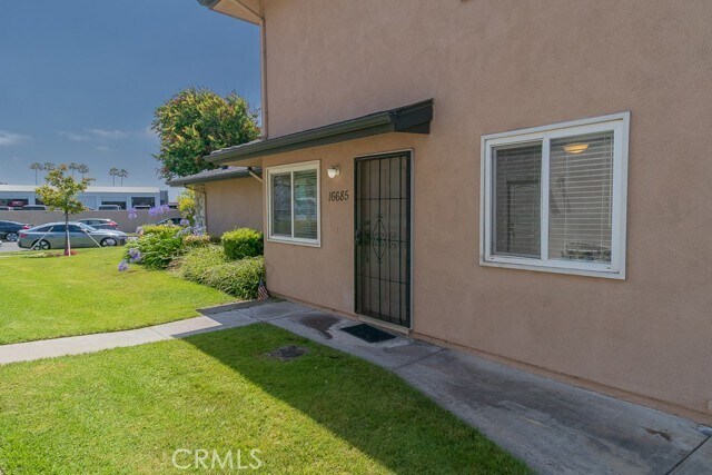 Foto del edificio - 16685 Viewpoint Ln
