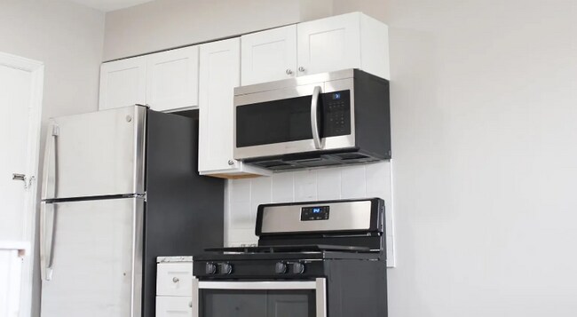 Foto del edificio - 5001-5019 Gainor Rd