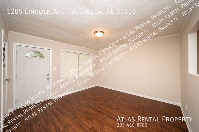 Building Photo - 1205 Lincoln Ave