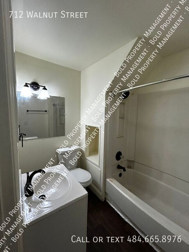 Foto del edificio - 712 Walnut St