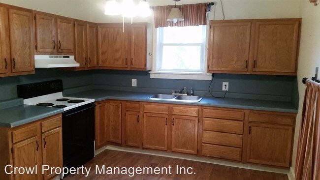 Foto del edificio - 3 br, 2.5 bath House - 326 Logan St