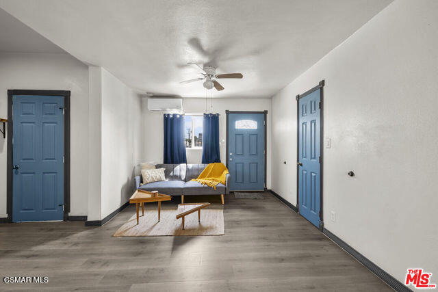 Foto del edificio - 3611 Whiteside St