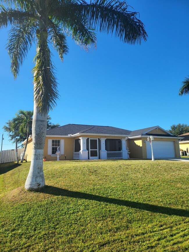 Foto del edificio - 1008 NW 12th Terrace