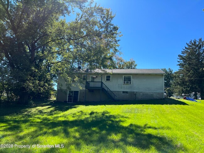 Foto del edificio - 412 Lane Hill Rd