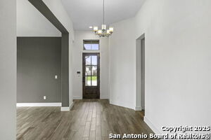 Foto del edificio - 3041 Bristow Pk
