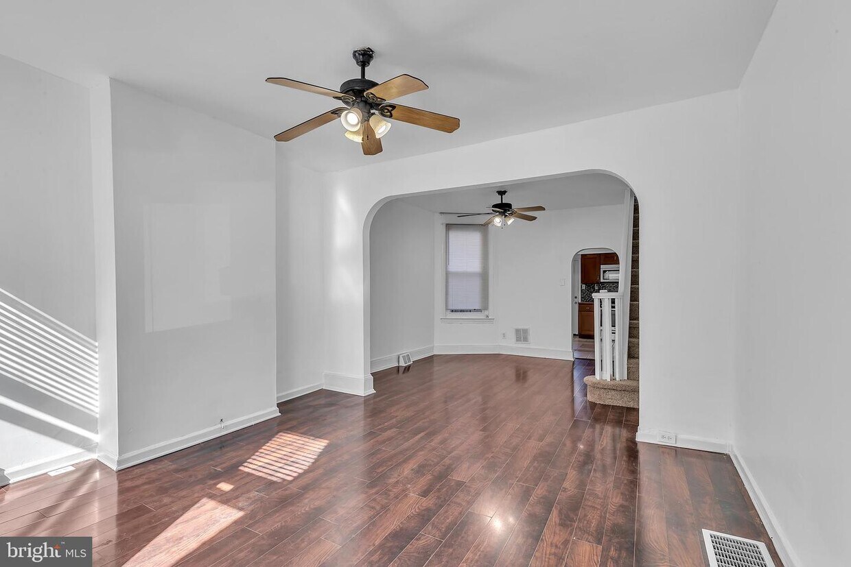 Primary Photo - 3148 Chatham St