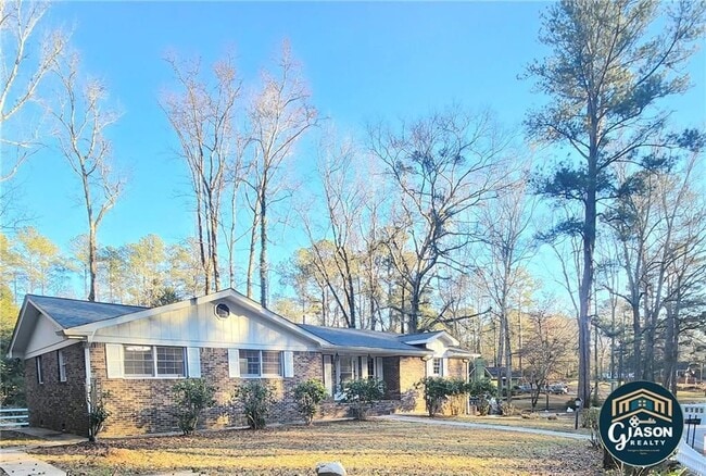 Building Photo - 6185 Old Monticello St SE