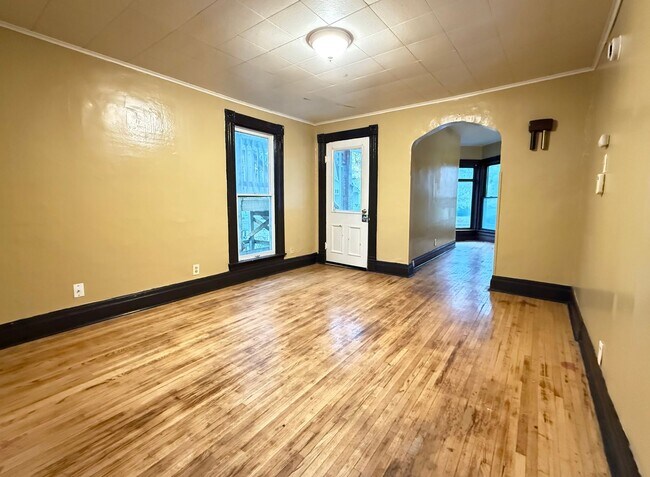 Foto del edificio - 133 Benton St