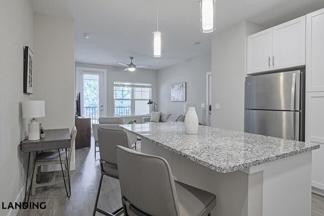 Foto del edificio - 3060 Southcreek Blvd