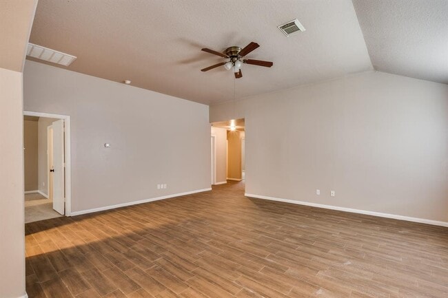 Building Photo - 17006 Marlin Spike Way