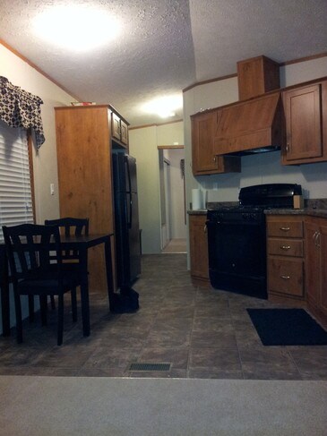 Cocina/comedor - 295 Quintana Rd