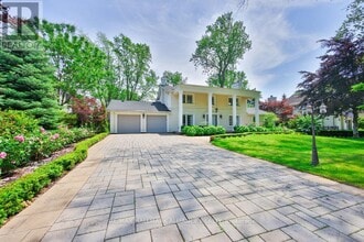 Building Photo - 1316 Cambridge Dr