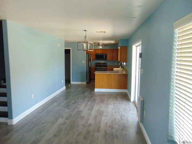 Foto del edificio - 8713 E 24th Ln