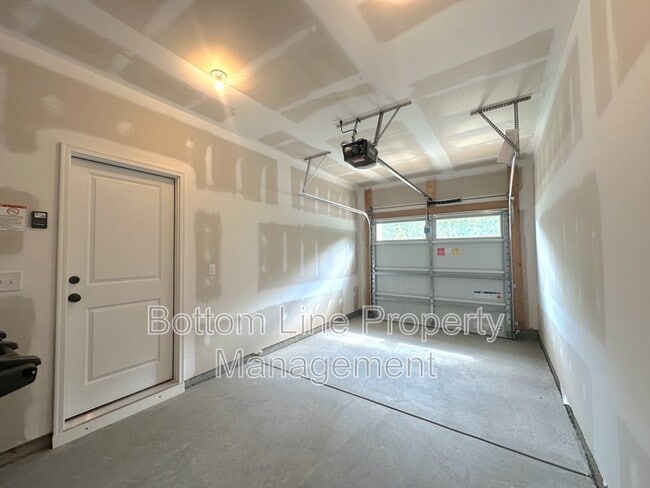 Building Photo - 3348 Finchborough Ct
