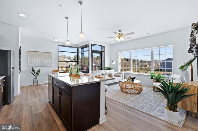 Building Photo - 150 Cambridge Blvd