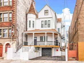 Building Photo - 154 Woodworth Ave