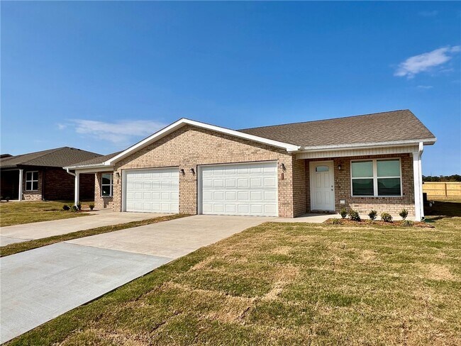 Building Photo - 612 NW 69th Ave