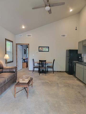 Building Photo - 13597 County Rd 35