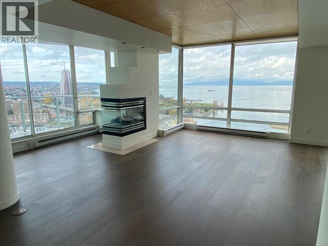 Photo du bâtiment - 1500 Hornby St