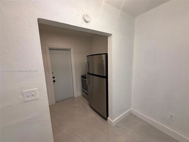 Building Photo - 1251 NW 61st St