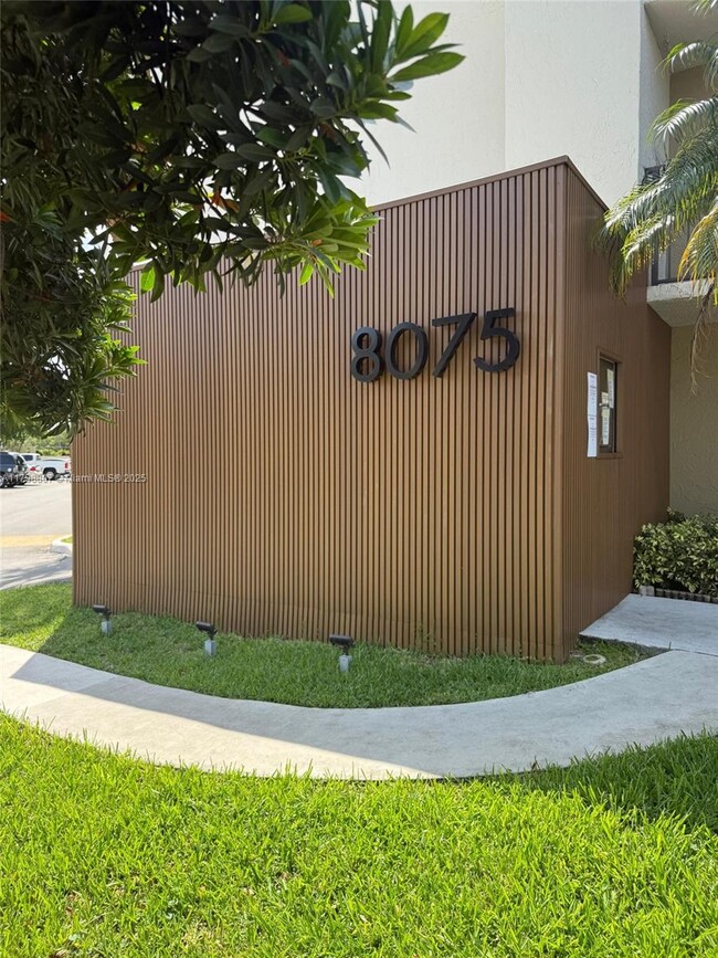 Building Photo - 8075 SW 107th Ave
