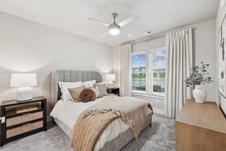 Building Photo - The Beacon at 331 Apartments