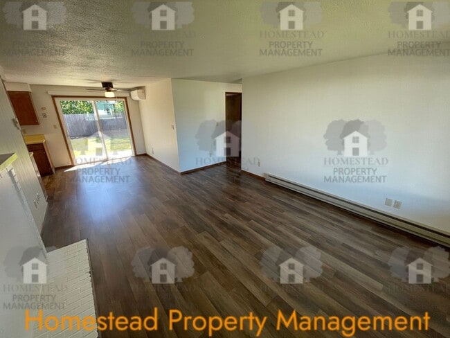 Building Photo - 567