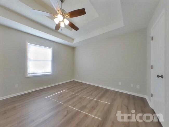 Foto del edificio - 8835 NE 73rd Ct