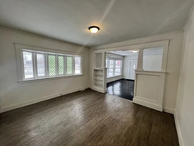 Sala de estar - 923 Turner Ave NW