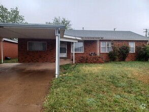Building Photo - 208 Acoma Dr