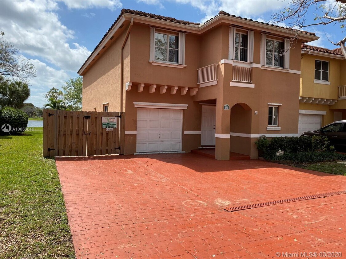 14936 SW 104th St Unit 20, Miami, FL 33196 Apartment for Rent in