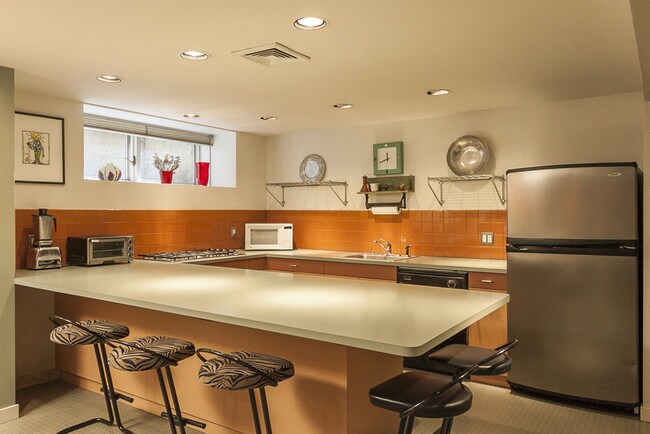 kitchen - 704 S 6th St