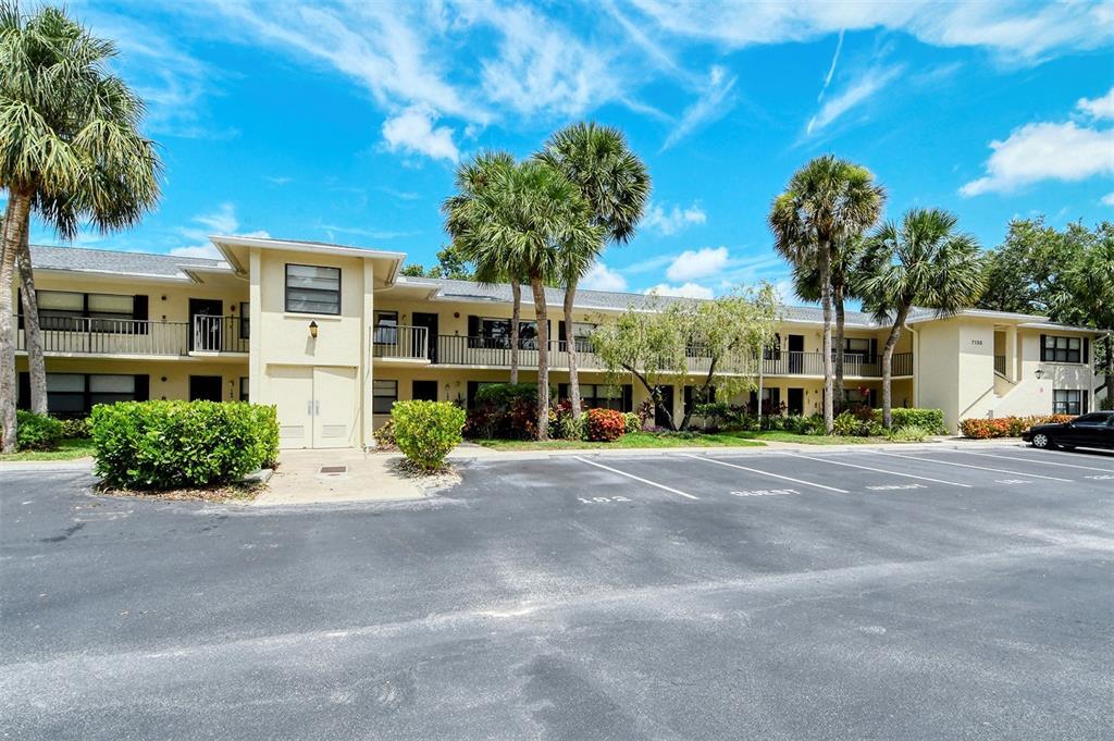 7130 Fairway Bend Ln Unit 292, Sarasota, FL 34243 Condo for Rent in