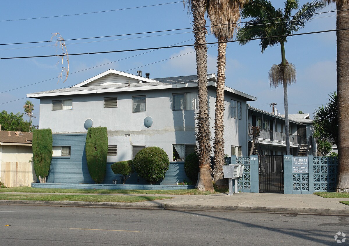 1519 W Palmyra Ave, Orange, CA 92868 Apartments in Orange, CA