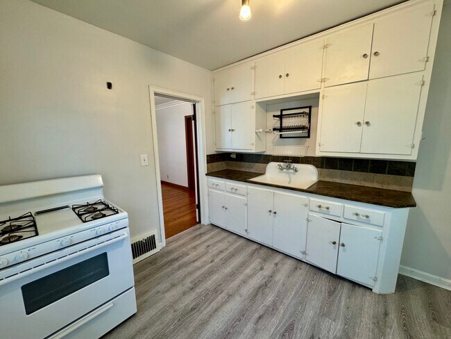 Foto del edificio - 1415 Vinton St