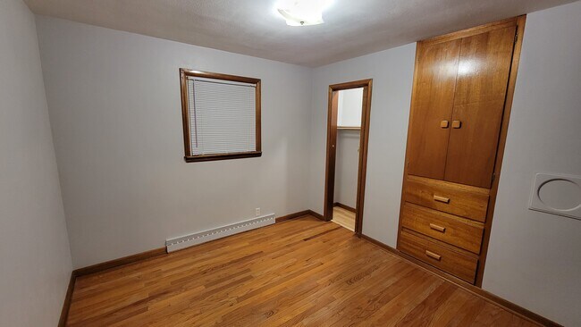 Foto del edificio - 1125 Woodman Rd