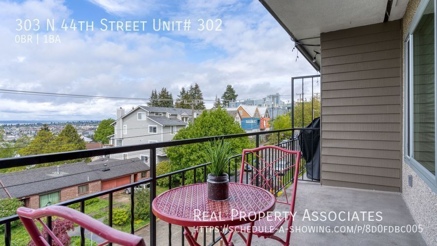 Primary Photo - FANTASTIC Fremont Studio with a VIEW