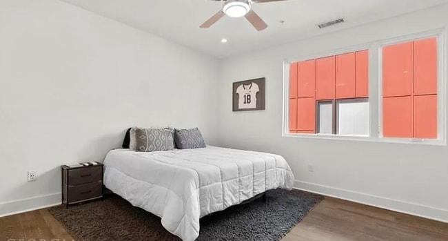 Foto del edificio - 1145 Kirkwood Ave SE