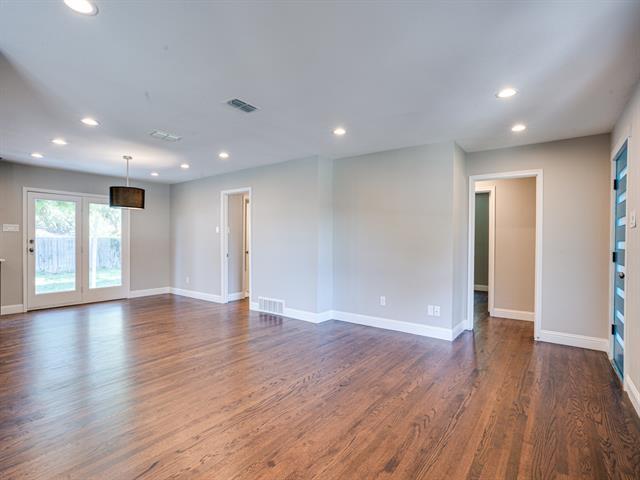 Building Photo - 2915 Lavita Ln