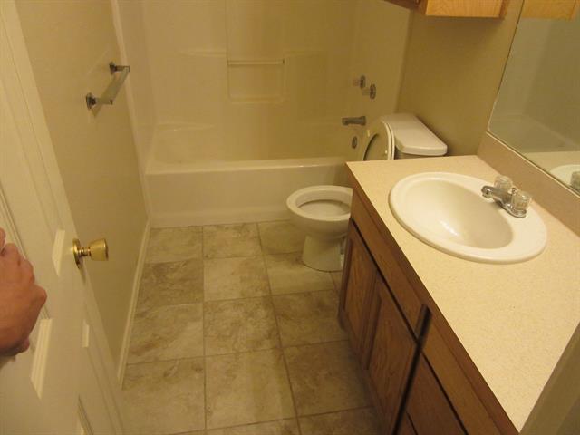 Building Photo - 4528 Cole Dr